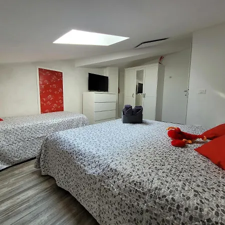 Sonia & * Линьяно-Саббьядоро