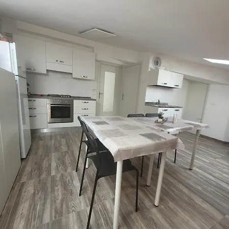 Sonia Apartment&rooms *
