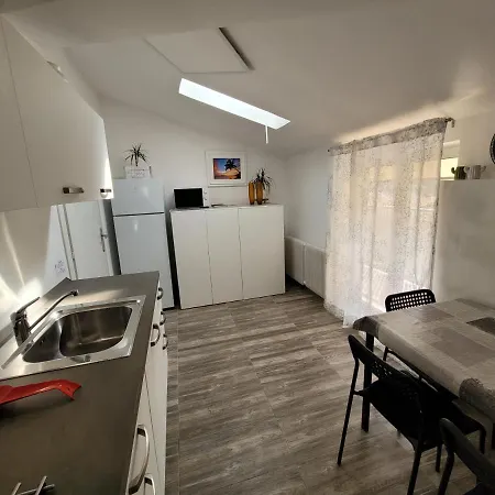 Sonia & Апартаменты Линьяно-Саббьядоро