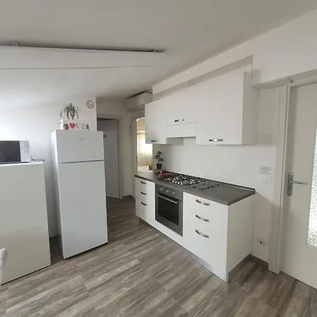 Sonia & * Линьяно-Саббьядоро